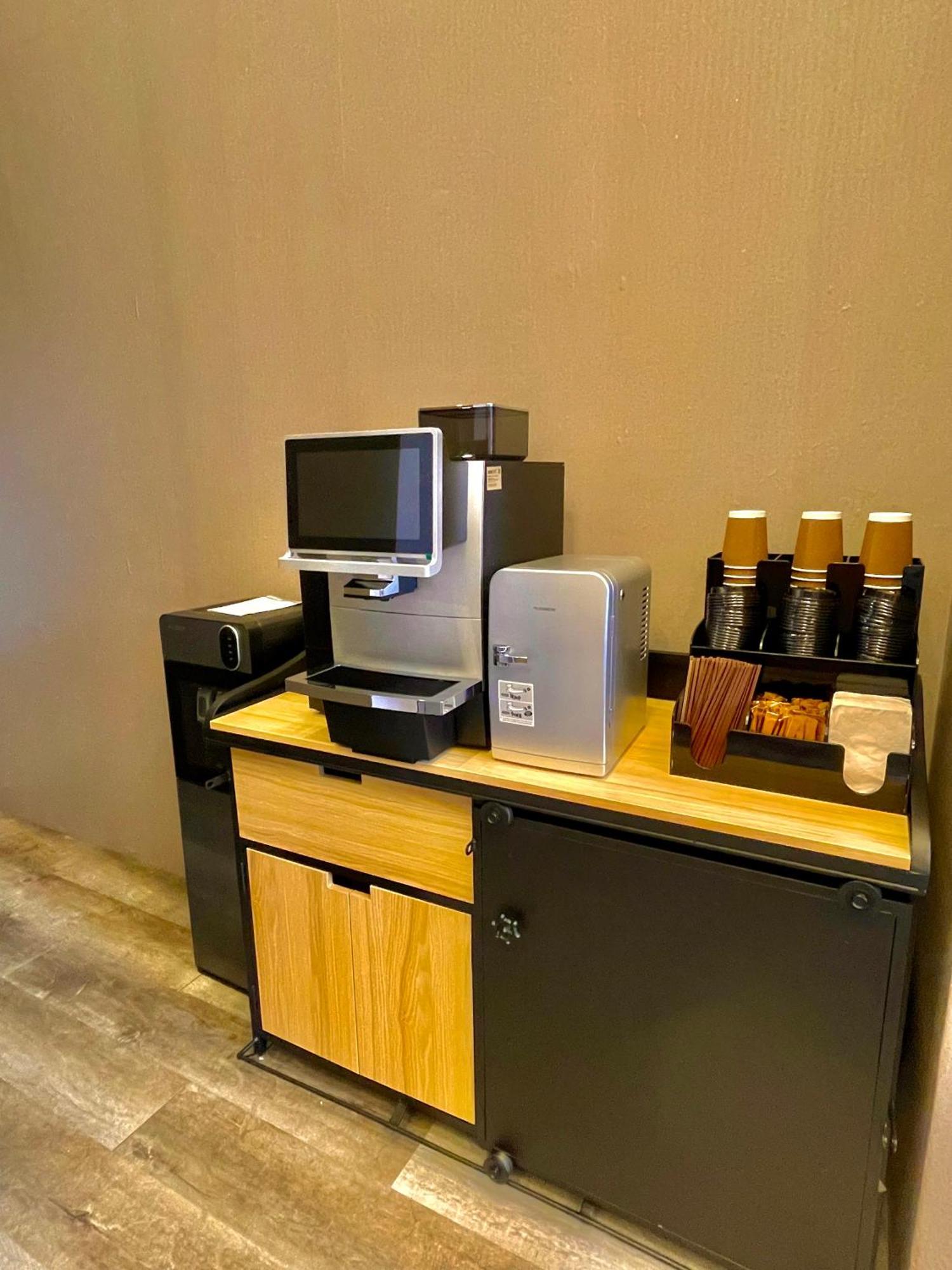 Hotel 木居 Woody House à Hong Kong Extérieur photo